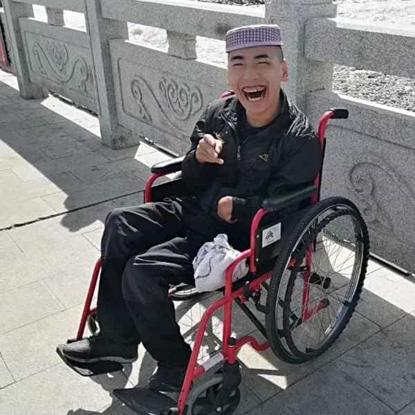 新疆34岁单身帅哥真诚找对象-洛阳征婚相亲网
