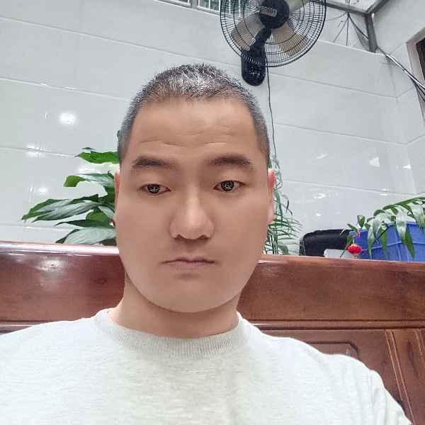 福建35岁单身帅哥真诚找对象-洛阳征婚相亲网