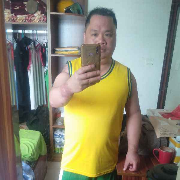 广西34岁单身帅哥真诚找对象-洛阳征婚相亲网