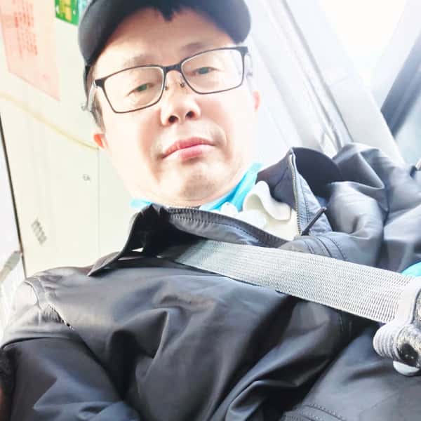 上海56岁单身帅哥真诚找对象-洛阳征婚相亲网