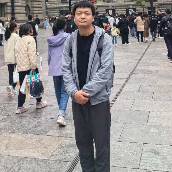 新疆36岁单身帅哥真诚找对象-洛阳征婚相亲网