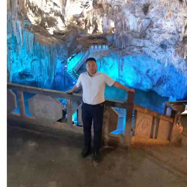 35岁岁云南单身帅哥 - 洛阳吉缘网